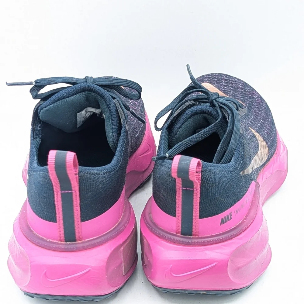 Nike Women's Navy and Pink Athletic Running Shoes